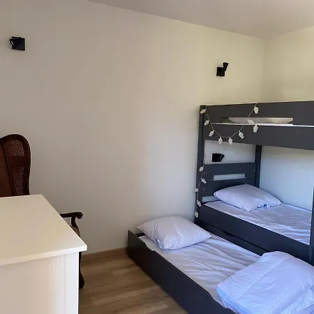 Chez R.o.z. דירה